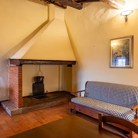 Antico Borgo Poggiarello * مونتيريجيوني