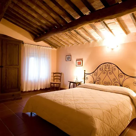 Antico Borgo Poggiarello Gospodarstwo wiejskie Monteriggioni