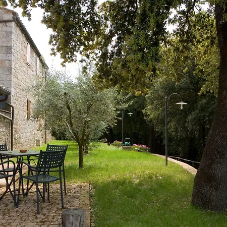 Gospodarstwo wiejskie Antico Borgo Poggiarello Monteriggioni