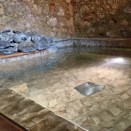 Antico Borgo Poggiarello * Monteriggioni