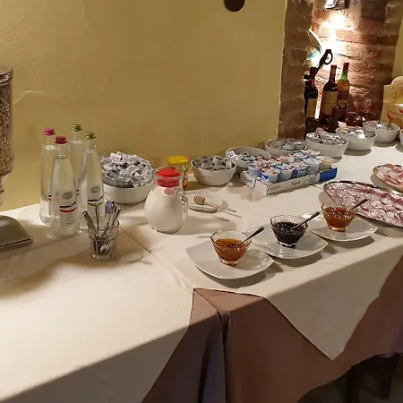 Antico Borgo Poggiarello * Monteriggioni